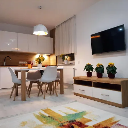 Apartament Amber Comfort Z Prywatnym Miejscem Parkingowym Kolobřeh Exteriér fotografie